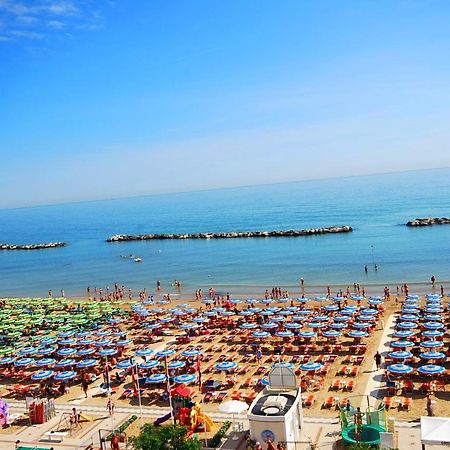 Hotel President Bellaria-Igea Marina Ngoại thất bức ảnh