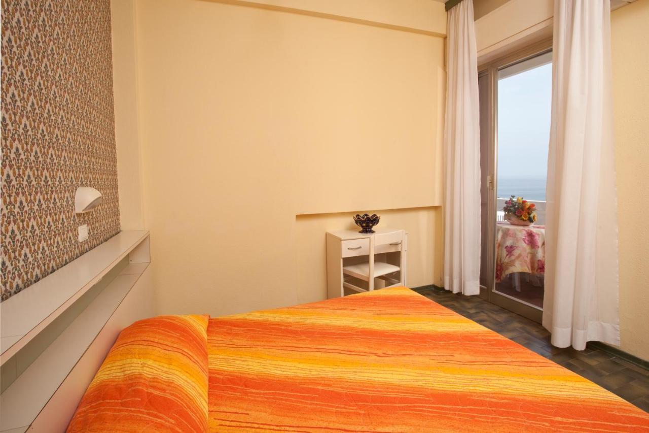 Hotel President Bellaria-Igea Marina Ngoại thất bức ảnh