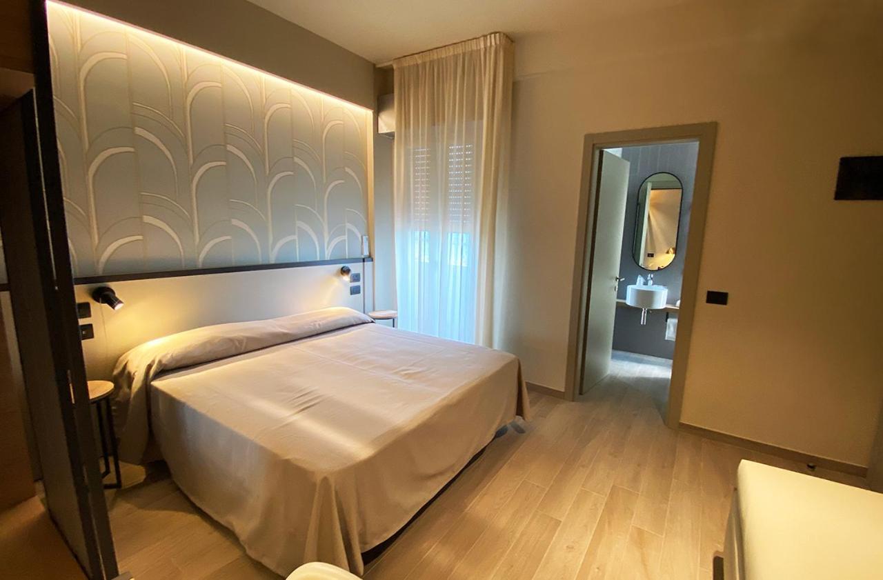 Hotel President Bellaria-Igea Marina Ngoại thất bức ảnh