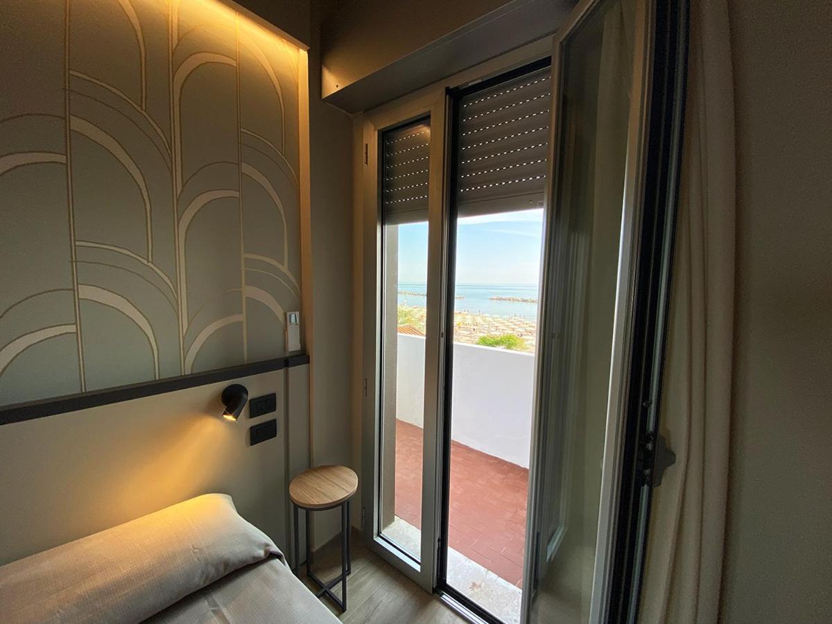 Hotel President Bellaria-Igea Marina Ngoại thất bức ảnh